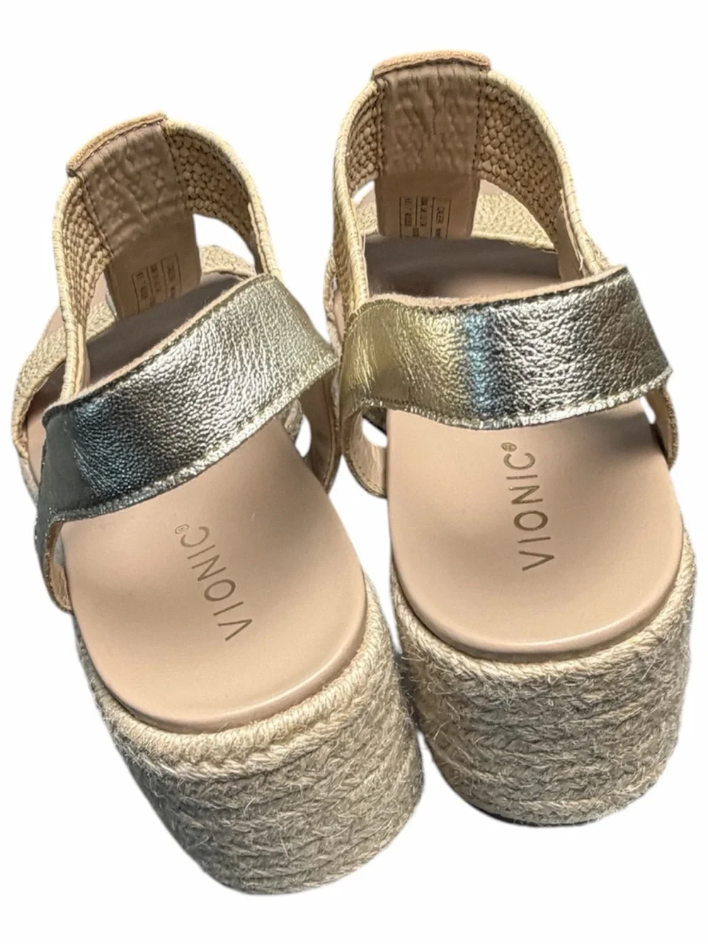 Vionic Calera Sandals with Gold Metallic T-Strap, 9.5